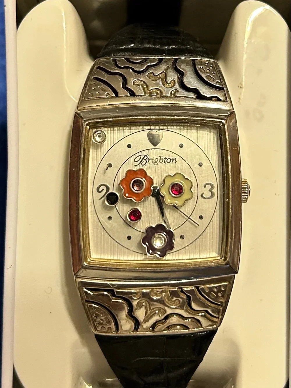 Brighton Vicenza women’s watch Japan movement reversible band brn/blk new batt.